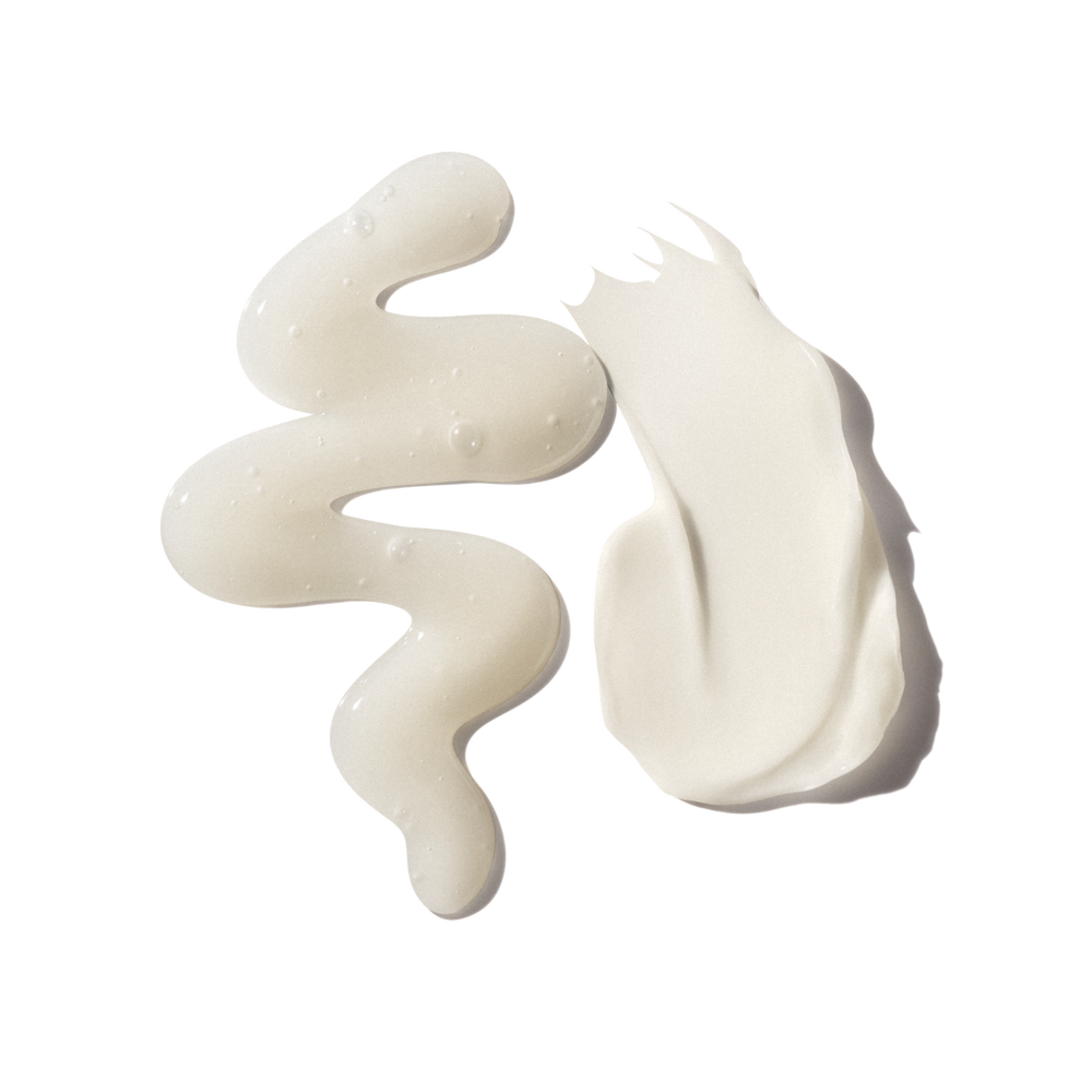 hover

Due campioni distinti di prodotti per capelli OLAPLEX su uno sfondo trasparente: a sinistra, una striscia traslucida e spumeggiante simile a un gel di Nº.4CURL Shampoo; a destra, una noce densa e opaca di Nº.5CURL Conditioner dalla consistenza cremosa e con evidenti striature. - alternate view